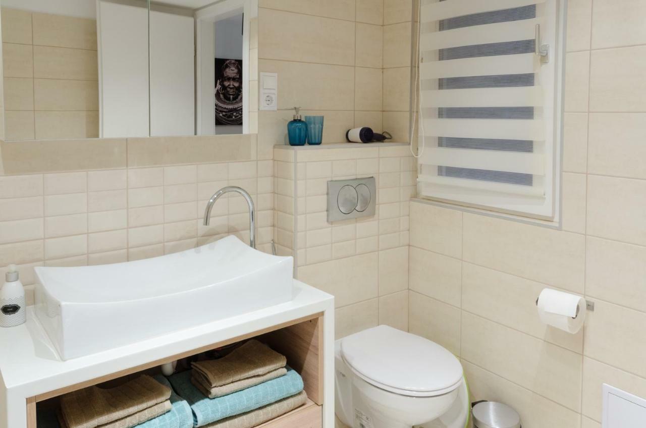 Apartman Cozy And Quiet Near The Parliament *